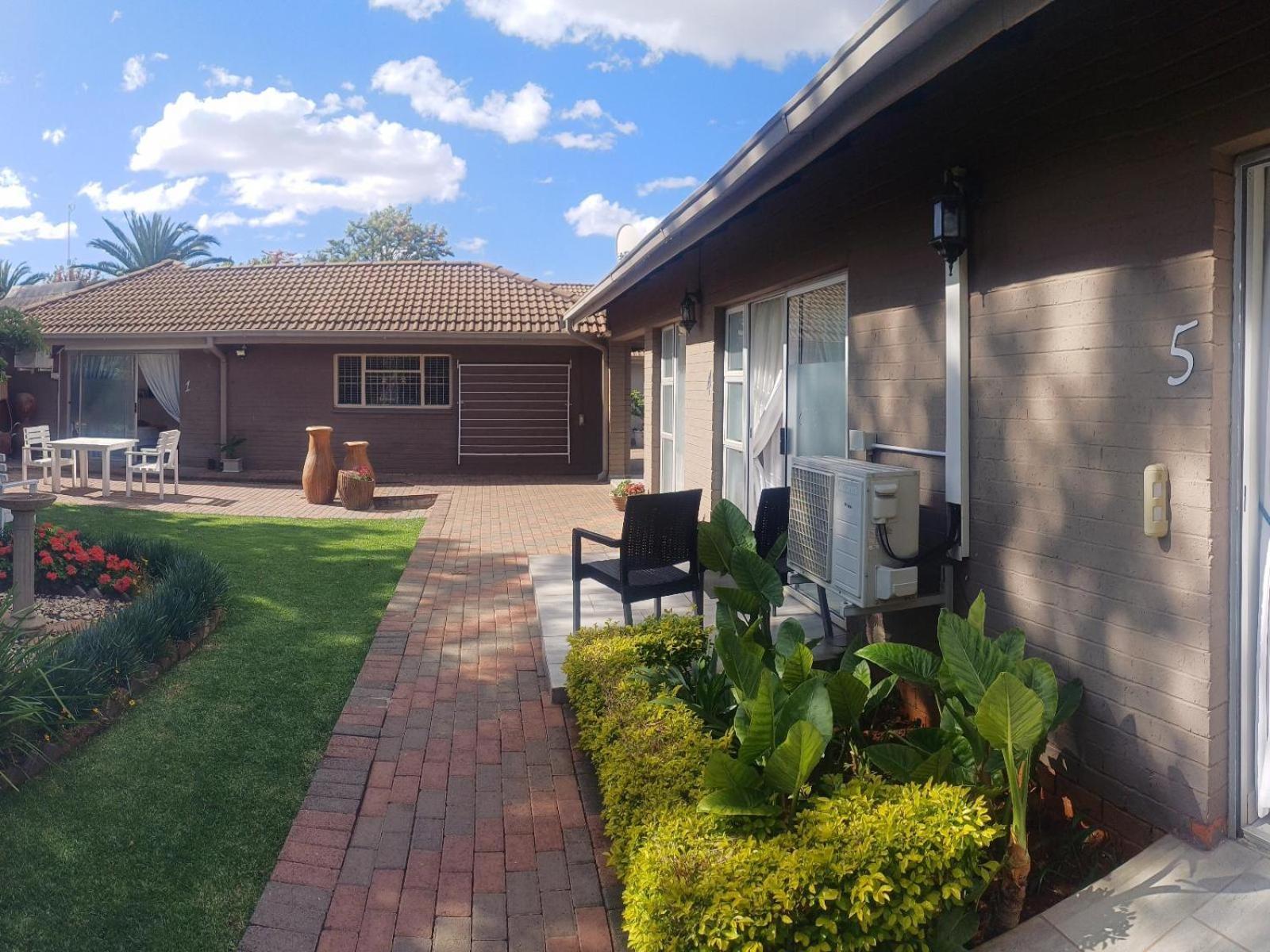 Ceelee's Place Bloemfontein Buitenkant foto