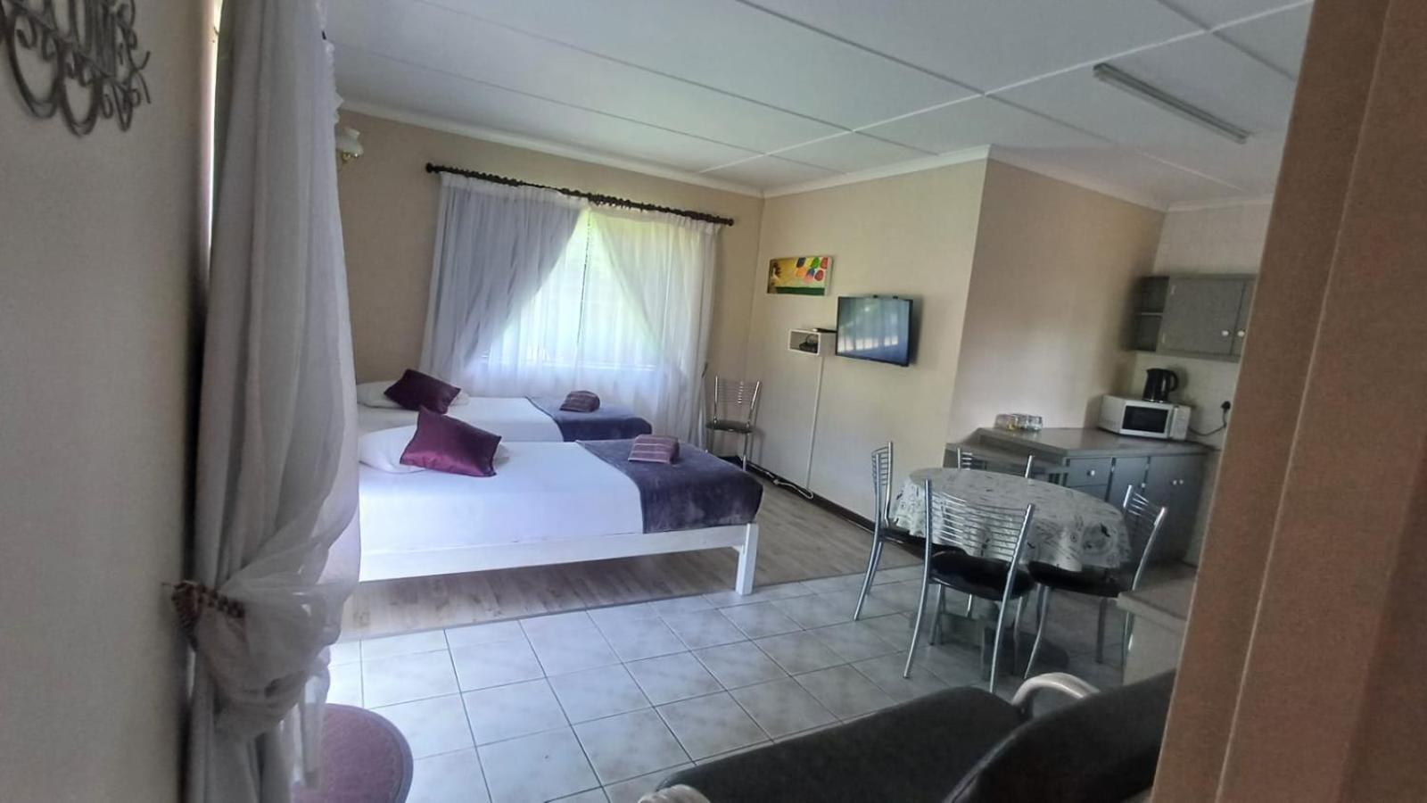Ceelee's Place Bloemfontein Buitenkant foto