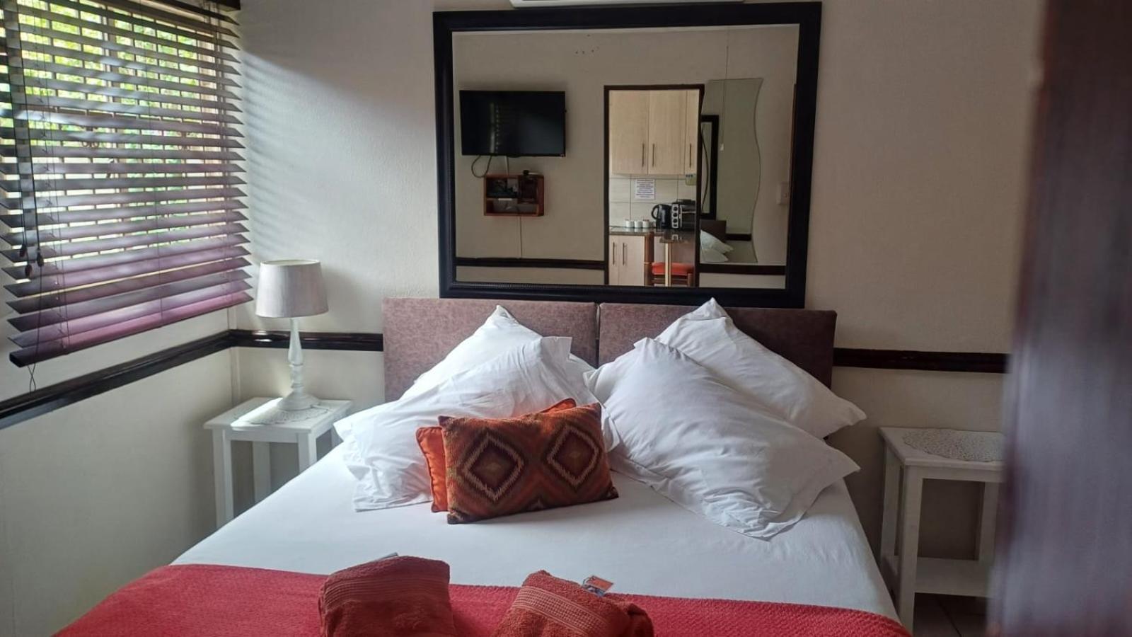 Ceelee's Place Bloemfontein Buitenkant foto